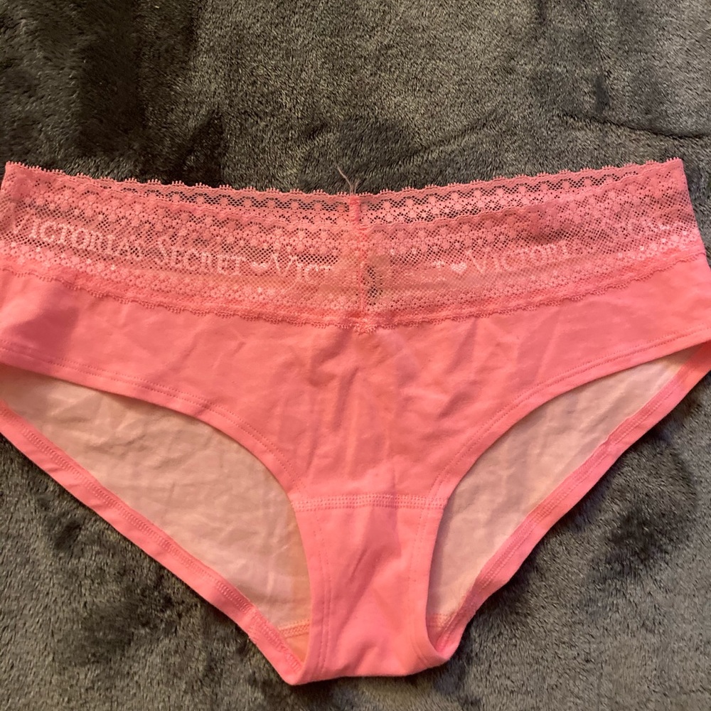 NWT Victoria’s Secret bikini undies